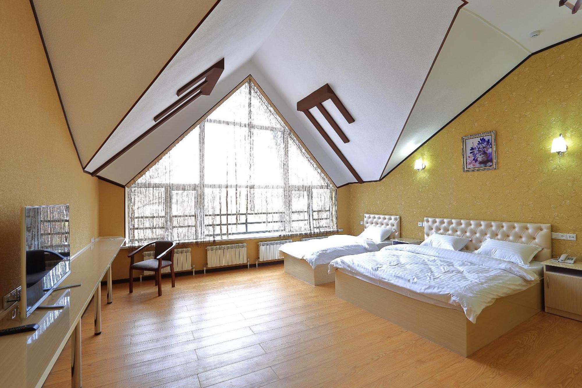 Hotel Seven Seasons Tashkent Exterior photo